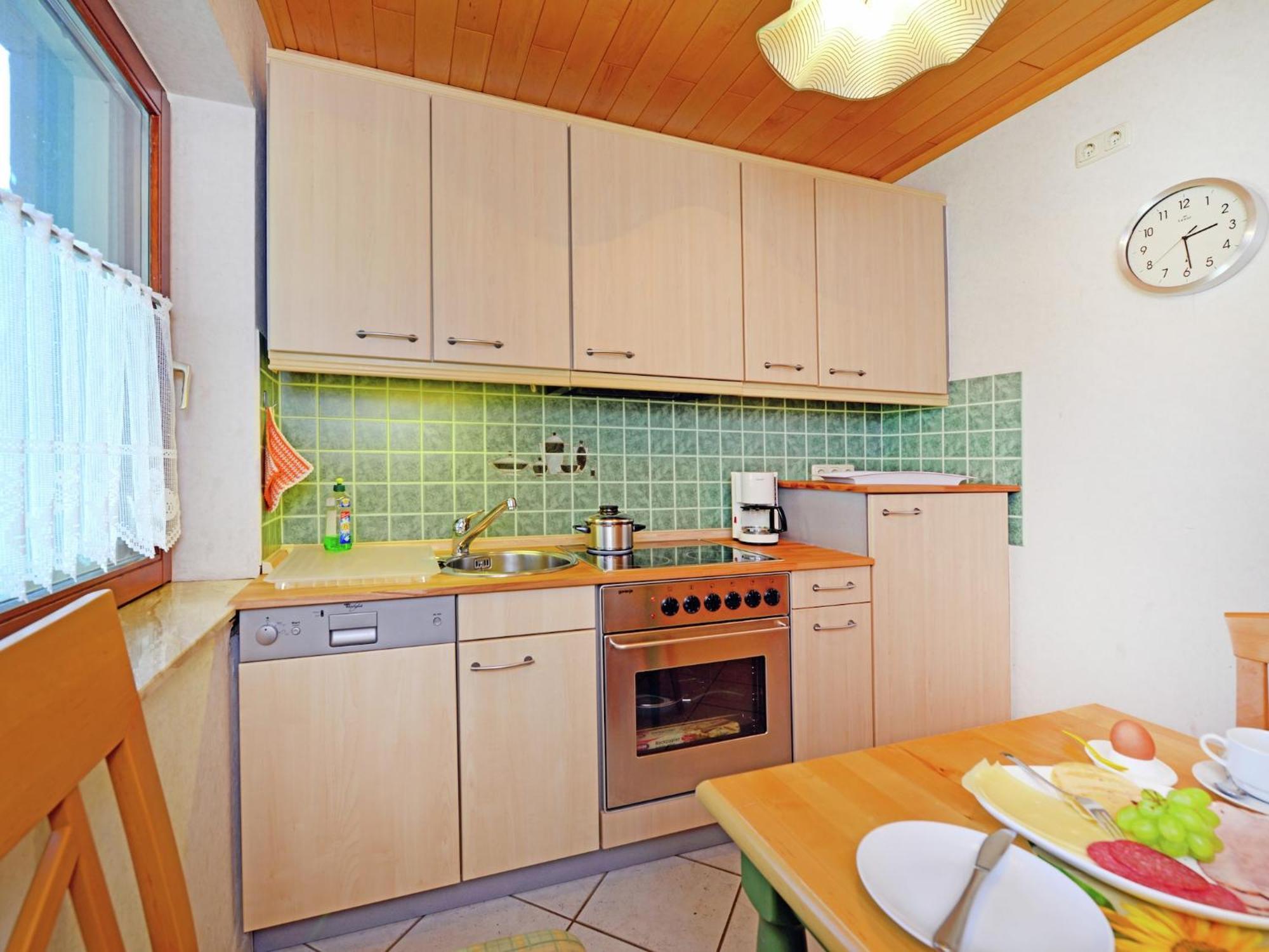 Quaint Apartment In Eimelrod Near Lake And Water Sports Виллинген Экстерьер фото