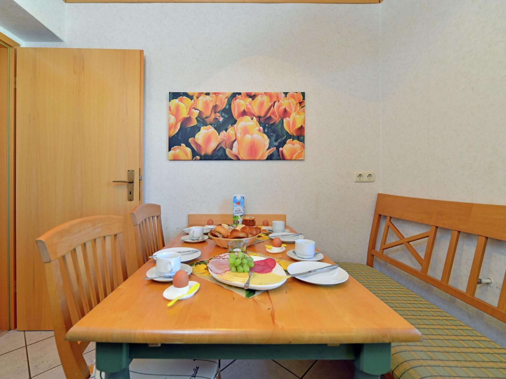 Quaint Apartment In Eimelrod Near Lake And Water Sports Виллинген Экстерьер фото