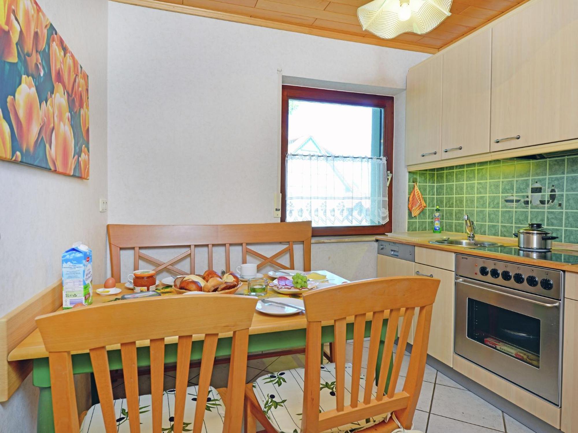 Quaint Apartment In Eimelrod Near Lake And Water Sports Виллинген Экстерьер фото